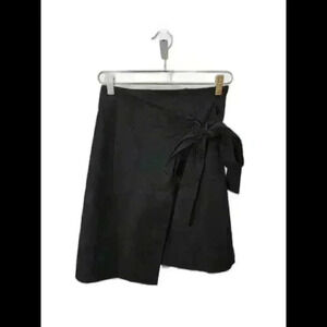 Halogen black size 2 petite skirt with tie